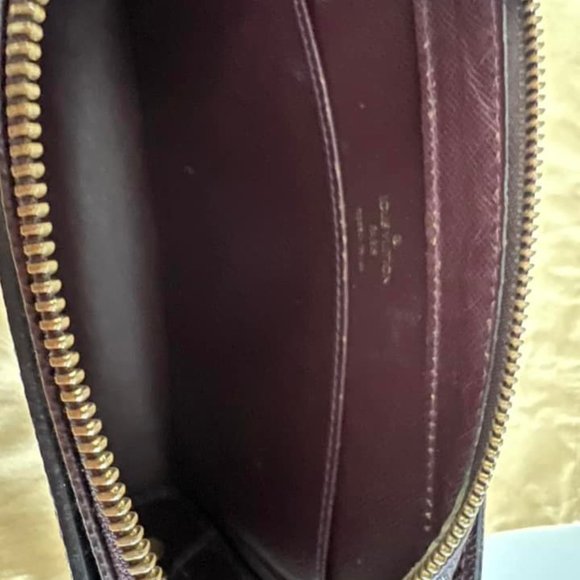 Louis Vuitton Epi leather pouch for men - Picture 10 of 11